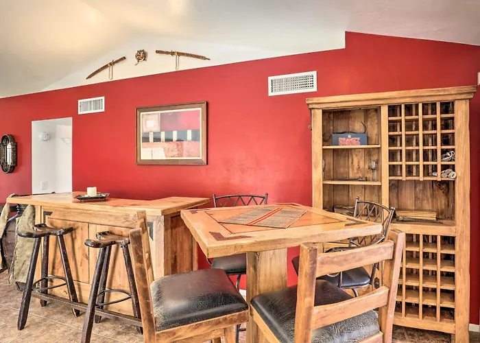Yard + Fire Pit: Quiet East Escape Tucson